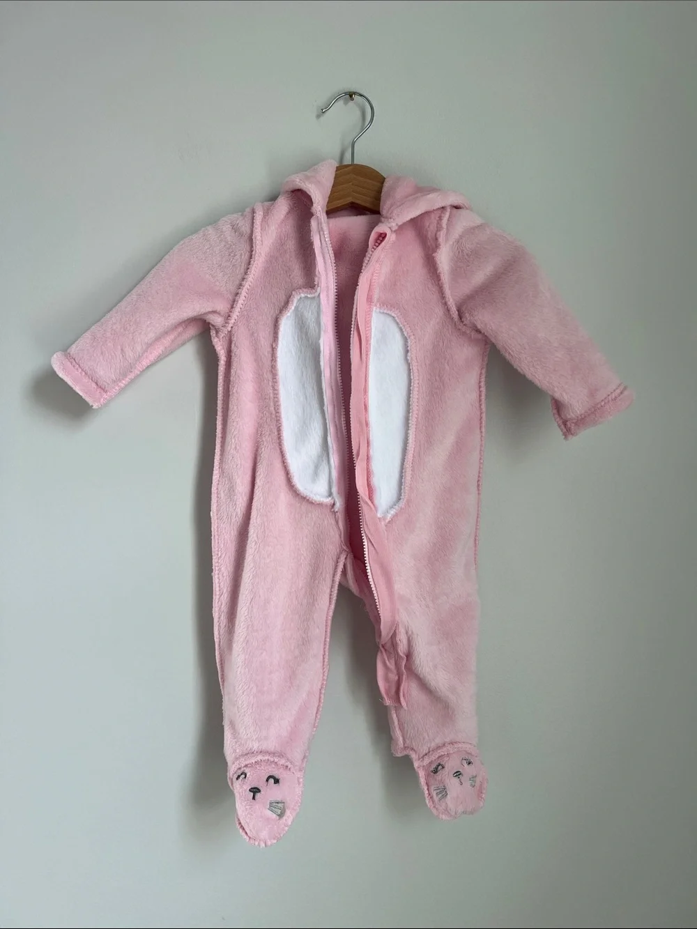 Duck Duck Goose | Soft Pink Hooded Fleece One-Piece for Babies #D00393 Sz 0-3M